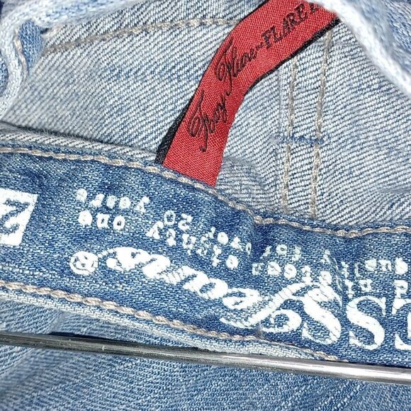 Guess Foxy Flare Jeans Size 29 - Picture 6 of 11